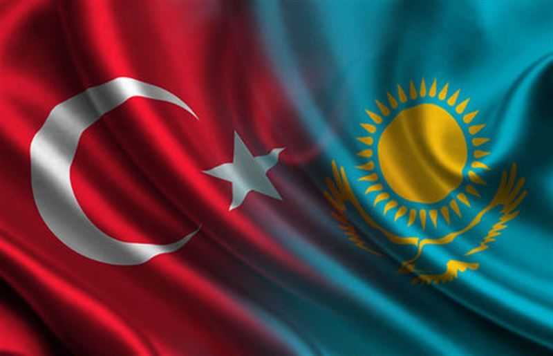 В Университете Туран-Астана был проведен Международный круглый стол на актуальную тему: «Тюркский мир: состояние и развитие». 