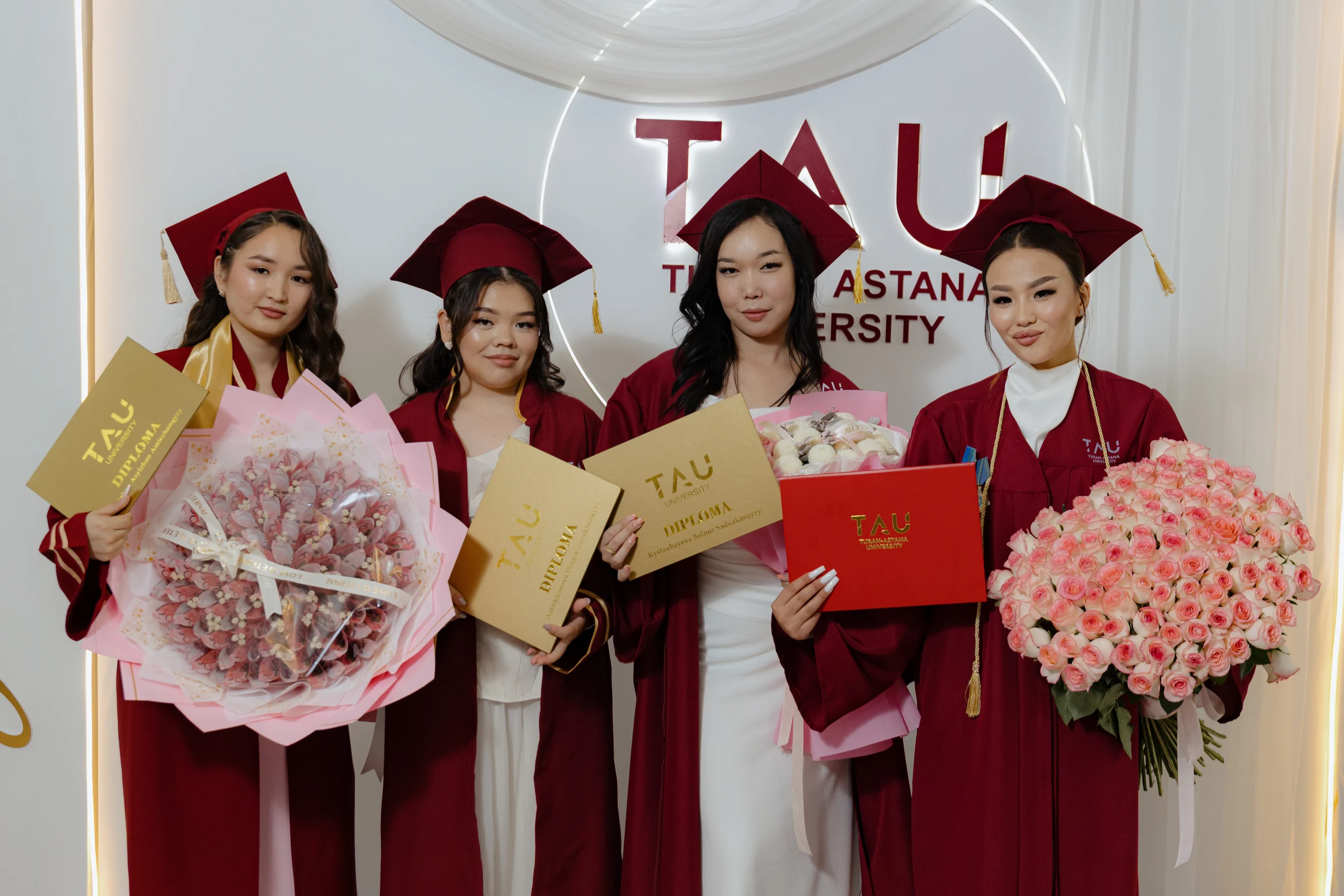 В добрый путь, выпускники TAU-2026! Торжественная церемония вручения дипломов